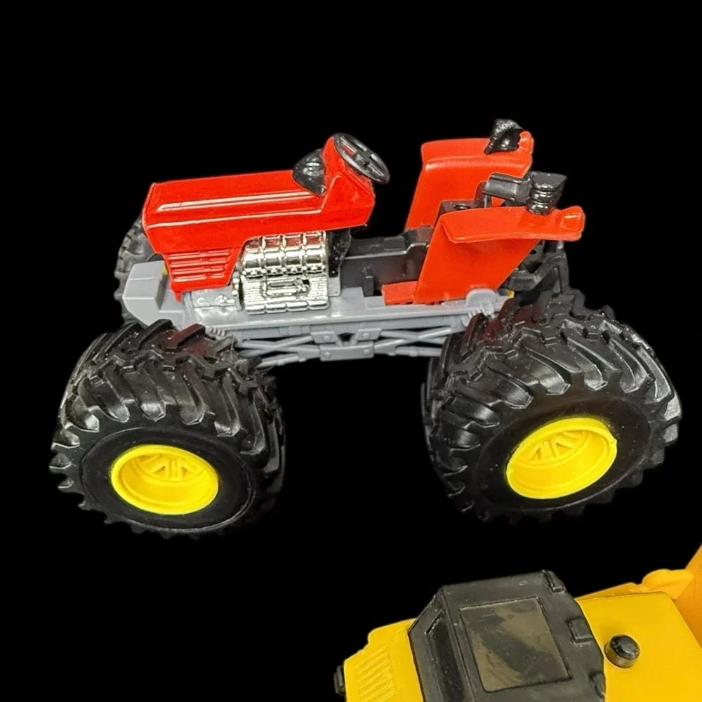 Toy Tractor Mixed Brand of‎ Heavy Equipment Toys Lot Of 5